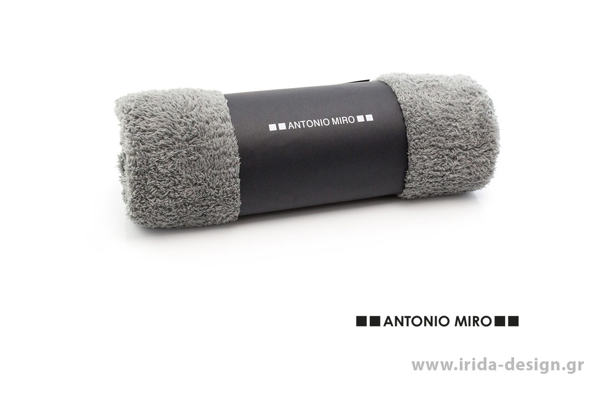 Κουβέρτα Fleece Antonio Miro