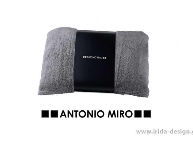 Κουβέρτα Fleece Antonio Miro